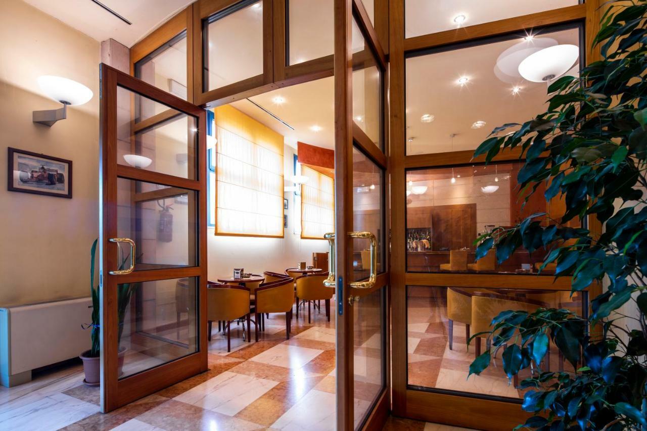Hotel Persico'S サン・ジョヴァンニ・イン・ペルシチェート エクステリア 写真