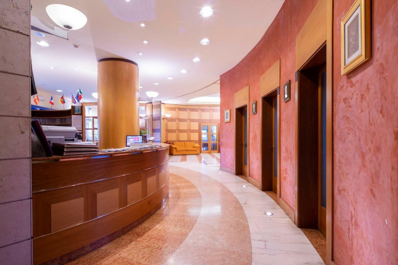 Hotel Persico'S サン・ジョヴァンニ・イン・ペルシチェート エクステリア 写真